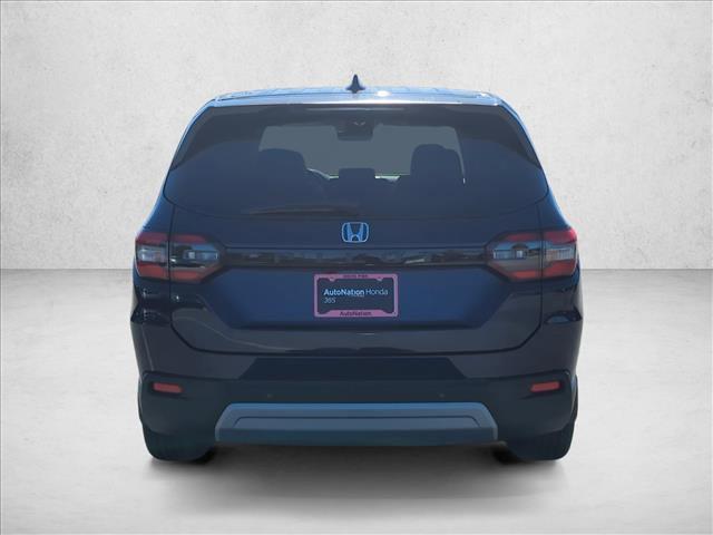 new 2025 Honda Pilot car, priced at $43,498