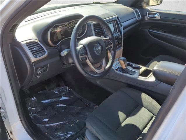 used 2016 Jeep Grand Cherokee car, priced at $14,998