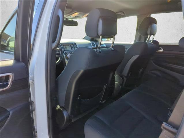 used 2016 Jeep Grand Cherokee car, priced at $14,998