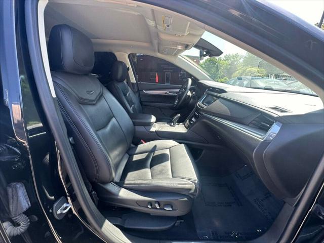 used 2017 Cadillac XT5 car, priced at $19,999