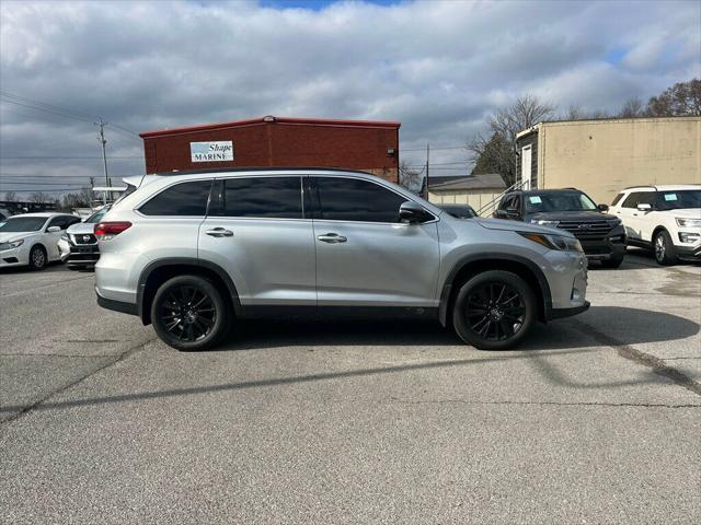 used 2019 Toyota Highlander car, priced at $24,500