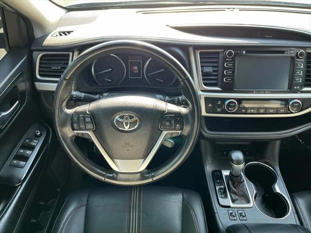 used 2019 Toyota Highlander car, priced at $25,500