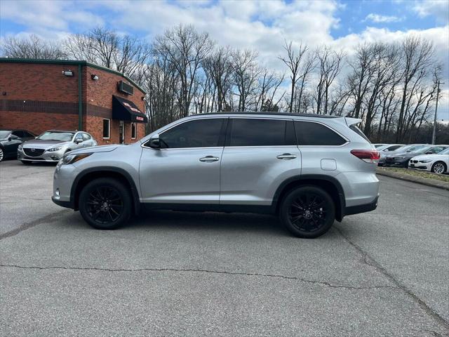 used 2019 Toyota Highlander car, priced at $24,500