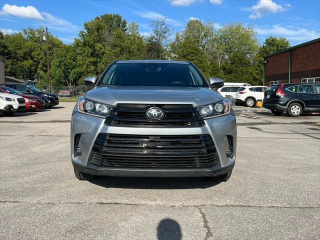 used 2019 Toyota Highlander car, priced at $25,500