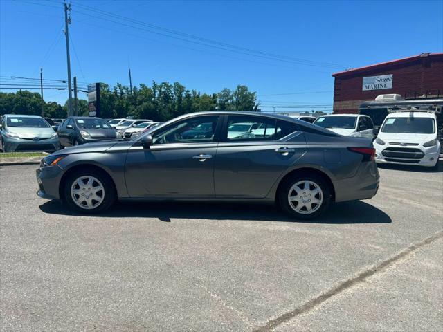 used 2022 Nissan Altima car, priced at $18,500