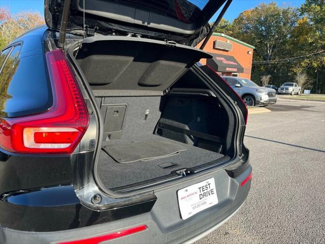 used 2020 Volvo XC40 car, priced at $21,500