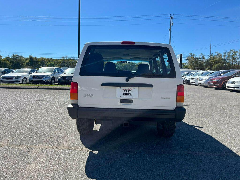 used 2000 Jeep Cherokee car, priced at $8,500
