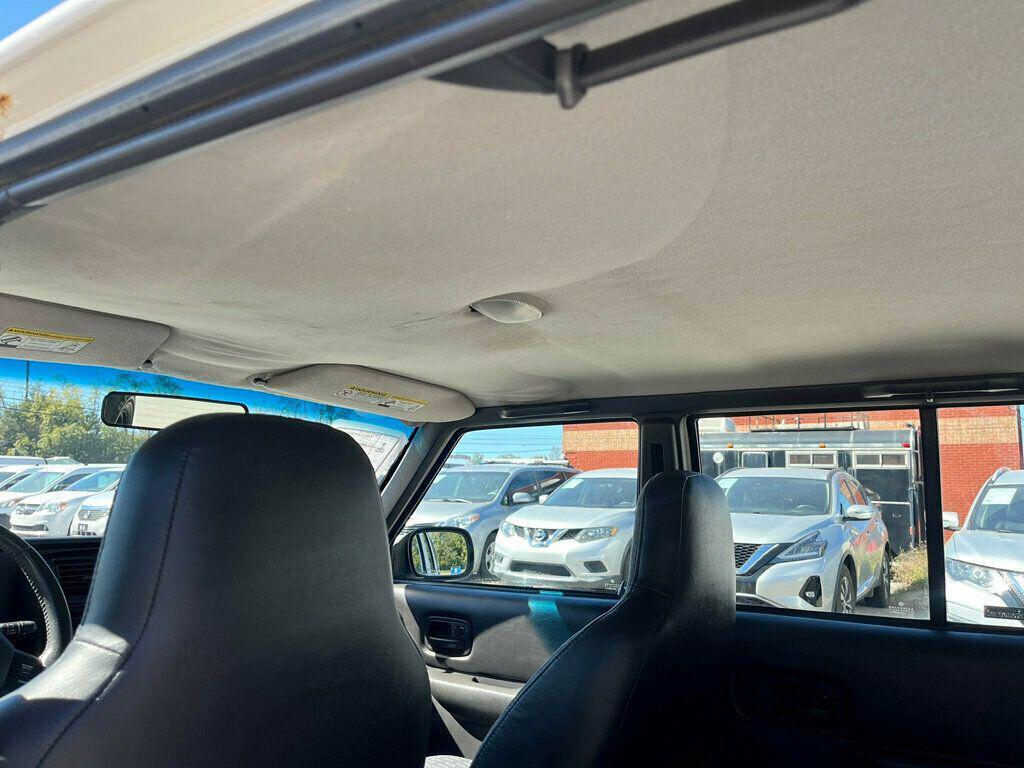 used 2000 Jeep Cherokee car, priced at $8,500