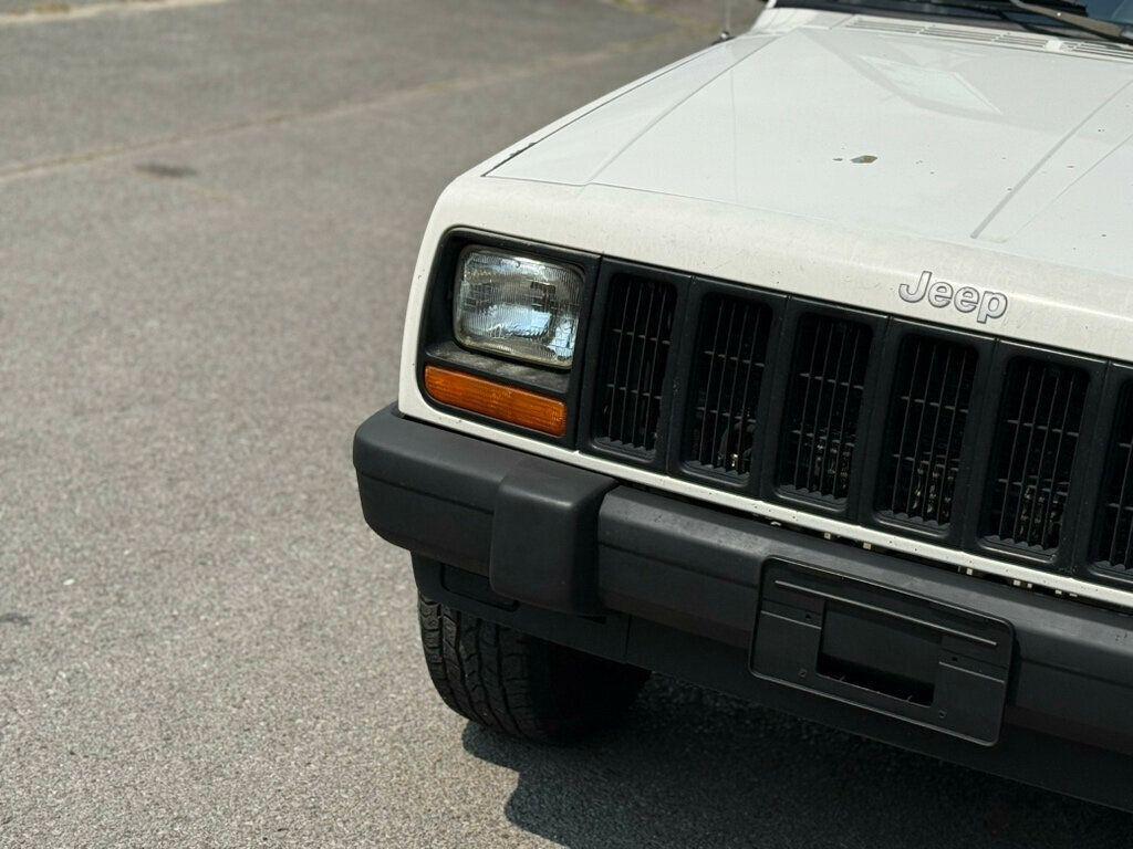 used 2000 Jeep Cherokee car, priced at $8,500