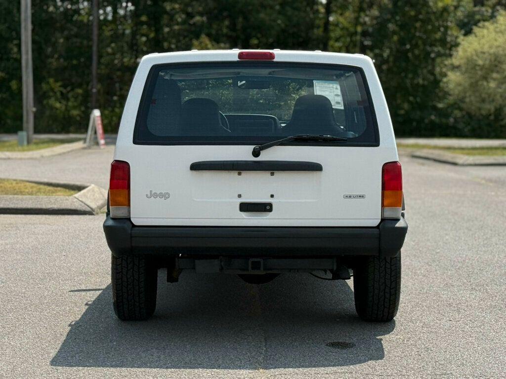 used 2000 Jeep Cherokee car, priced at $8,500