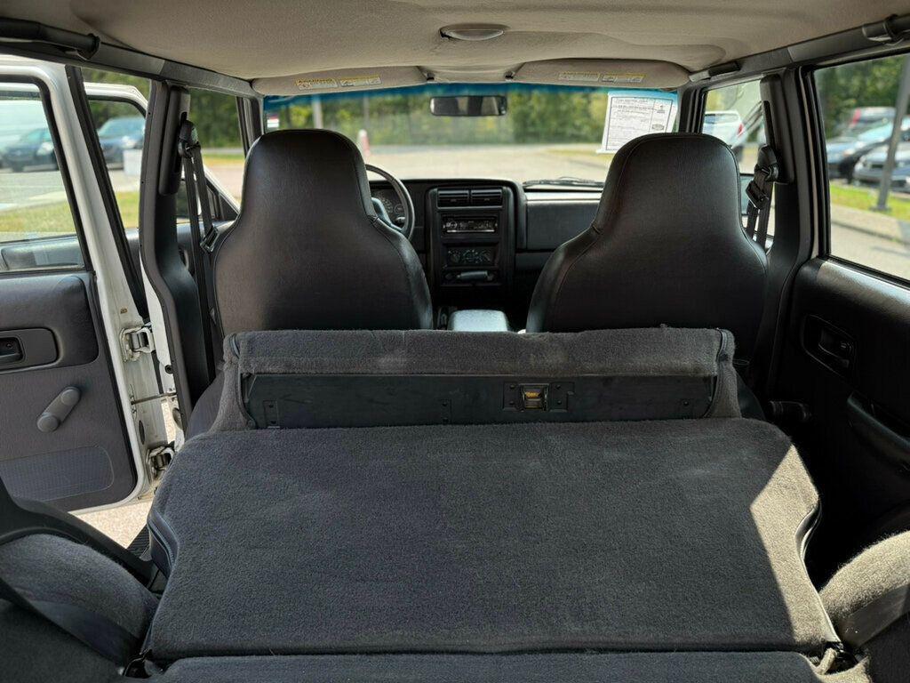used 2000 Jeep Cherokee car, priced at $8,500