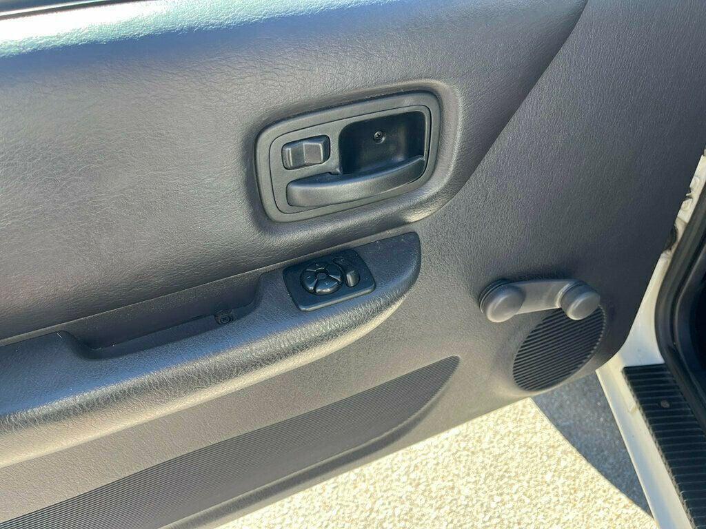 used 2000 Jeep Cherokee car, priced at $8,500