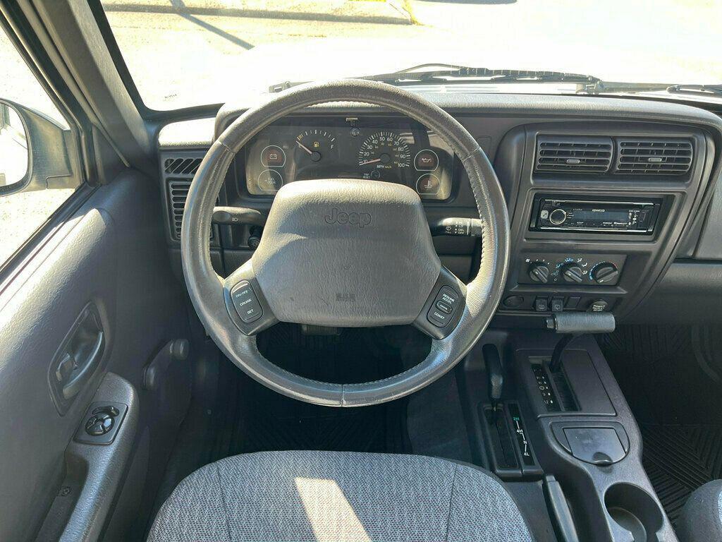 used 2000 Jeep Cherokee car, priced at $8,500