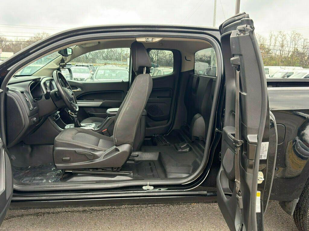 used 2022 Chevrolet Colorado car, priced at $18,999