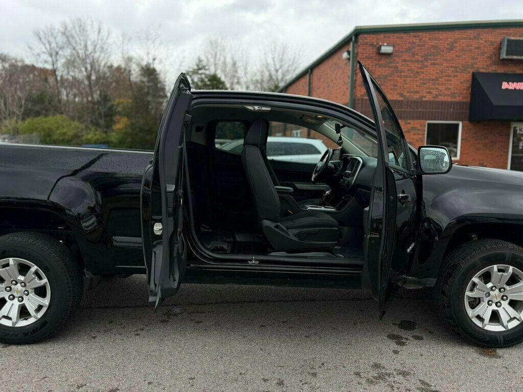 used 2022 Chevrolet Colorado car, priced at $18,999