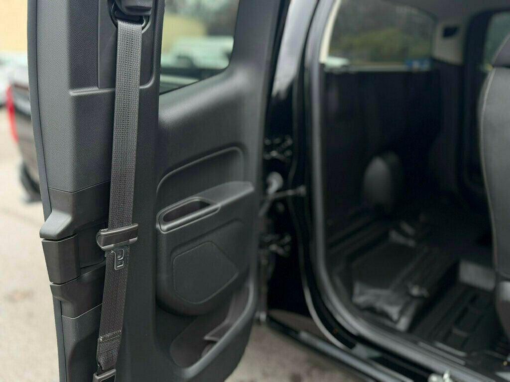 used 2022 Chevrolet Colorado car, priced at $18,999