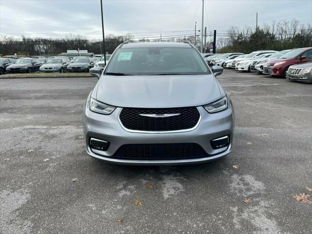 used 2021 Chrysler Pacifica car, priced at $18,500