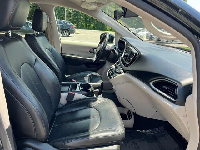 used 2019 Chrysler Pacifica car, priced at $12,999