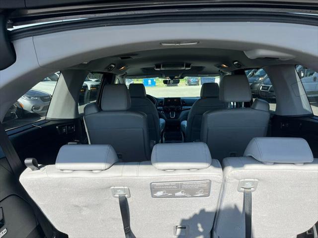 used 2018 Honda Odyssey car, priced at $23,500