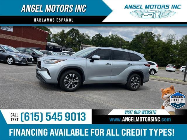 used 2020 Toyota Highlander car, priced at $27,900