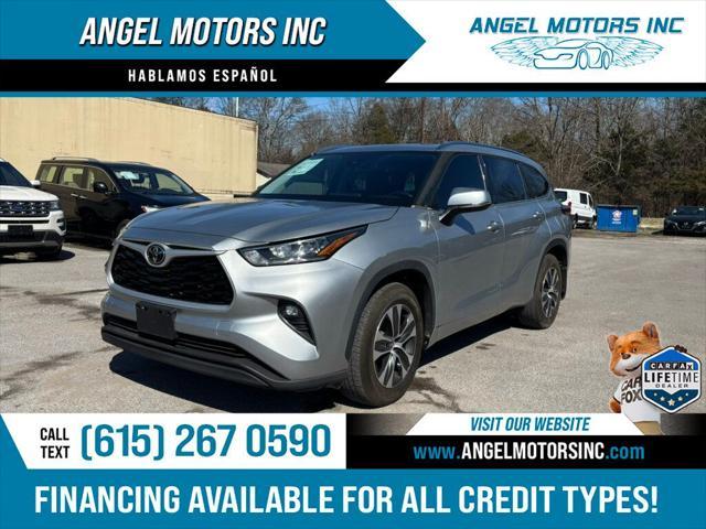 used 2020 Toyota Highlander car, priced at $27,900