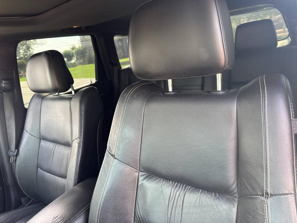used 2014 Jeep Grand Cherokee car, priced at $11,999