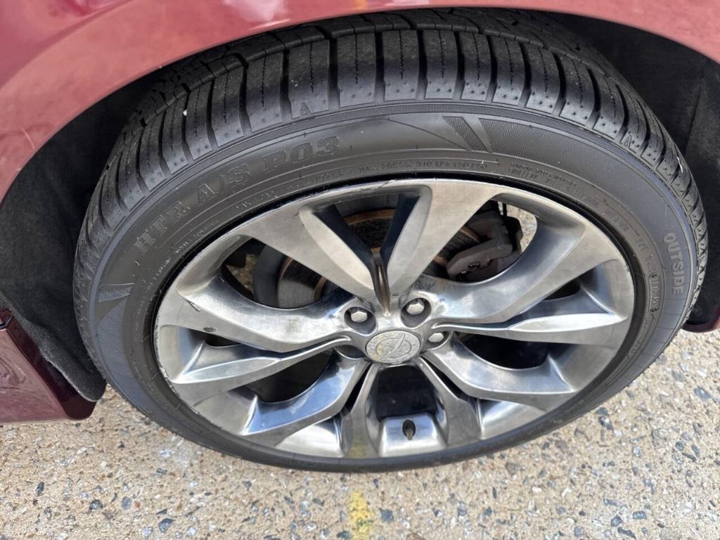 used 2015 Chrysler 200 car, priced at $4,499