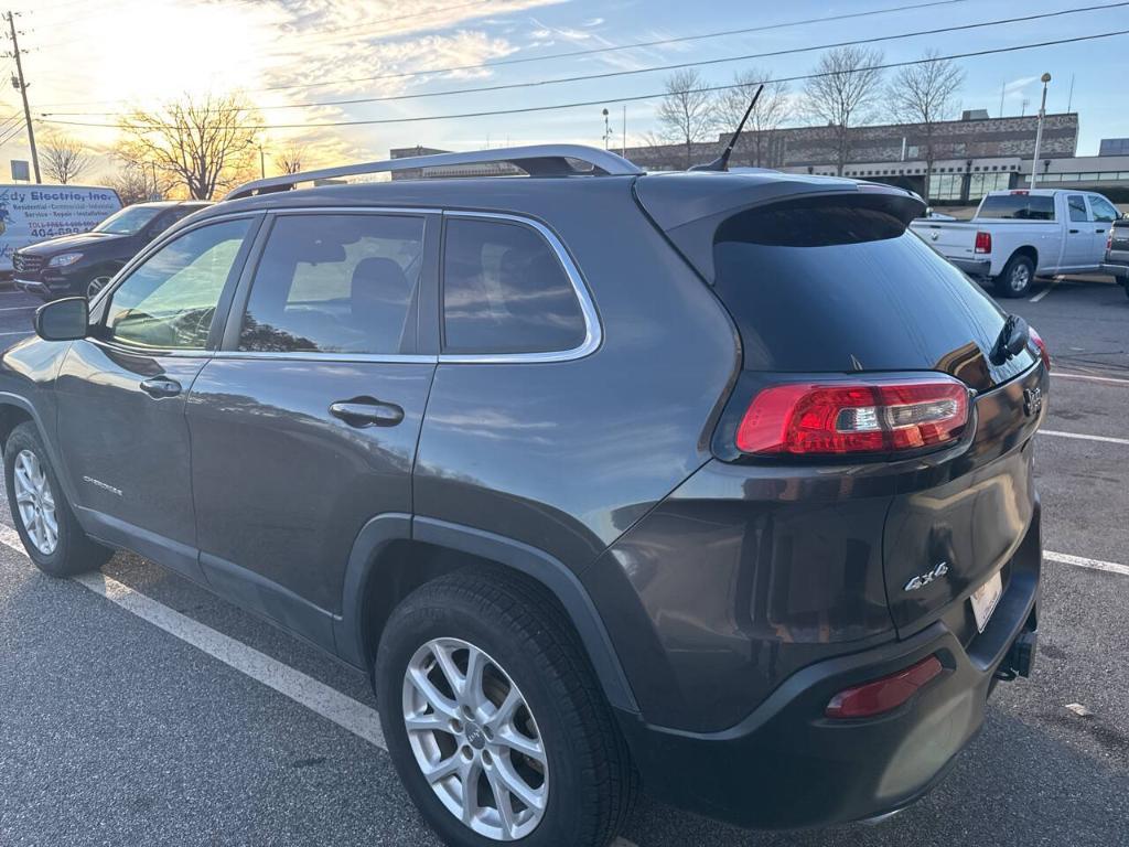 used 2015 Jeep Cherokee car, priced at $9,299