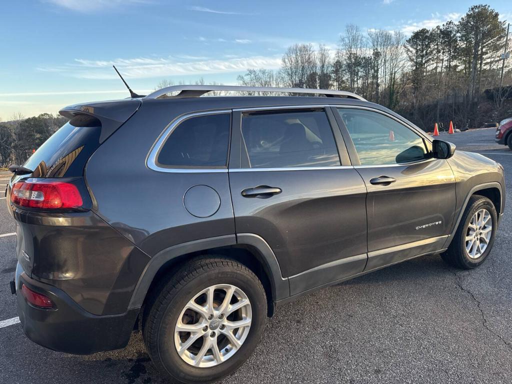 used 2015 Jeep Cherokee car, priced at $9,299