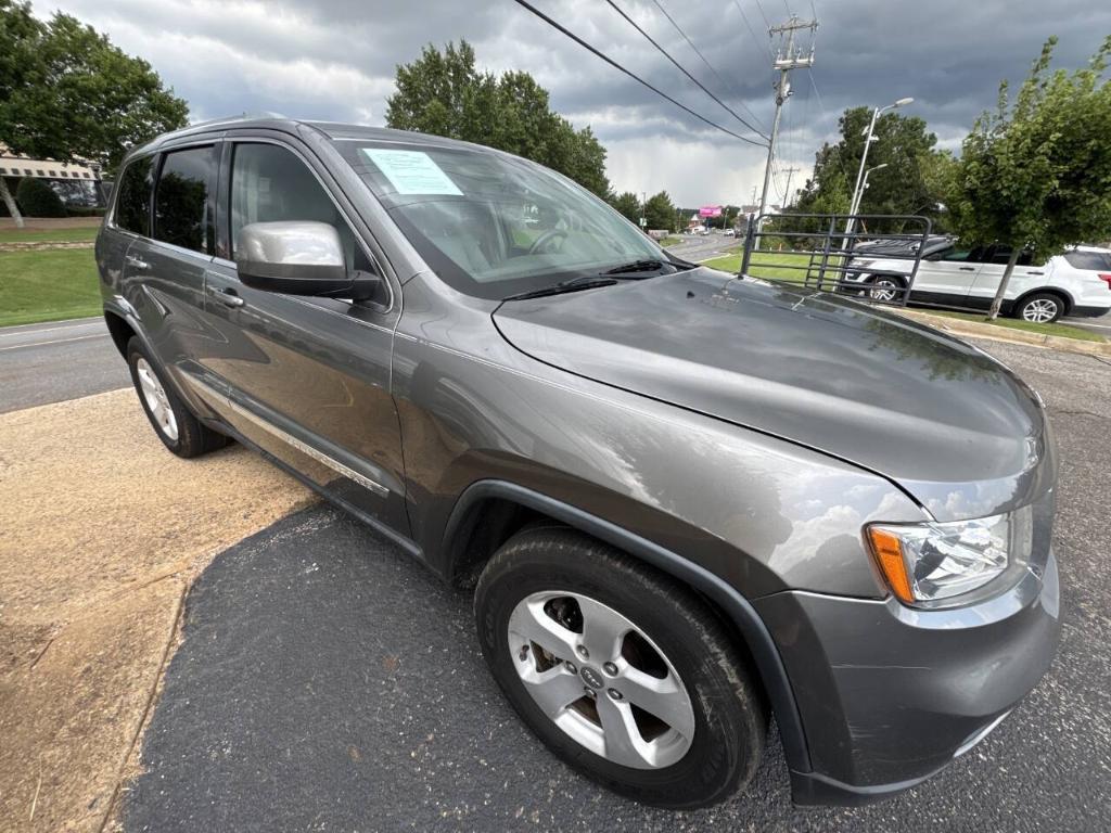 used 2011 Jeep Grand Cherokee car, priced at $5,299
