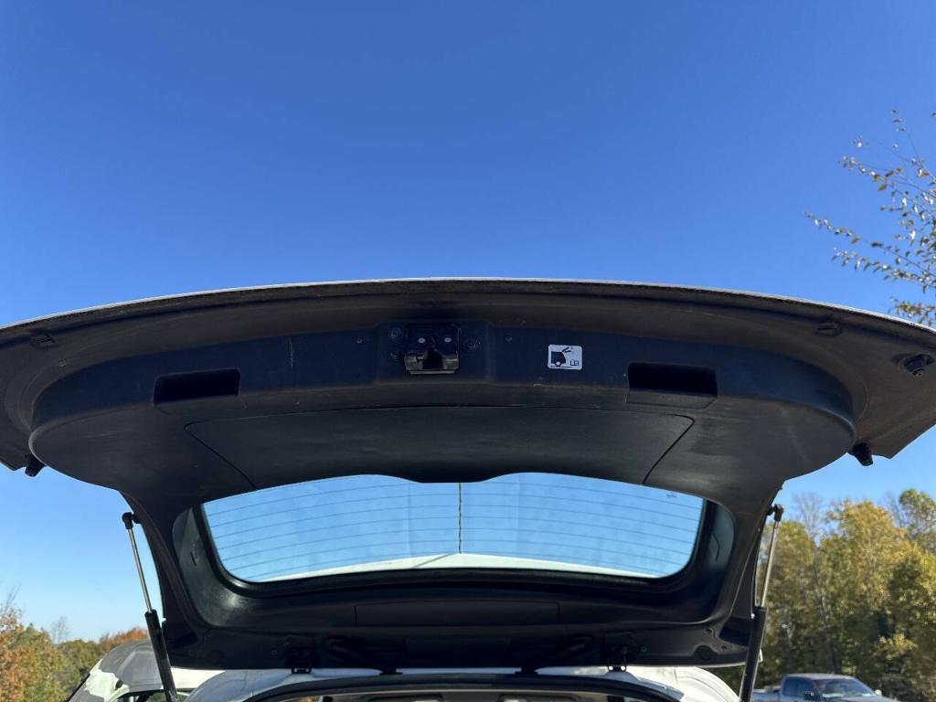 used 2010 Mazda Mazda5 car, priced at $3,999