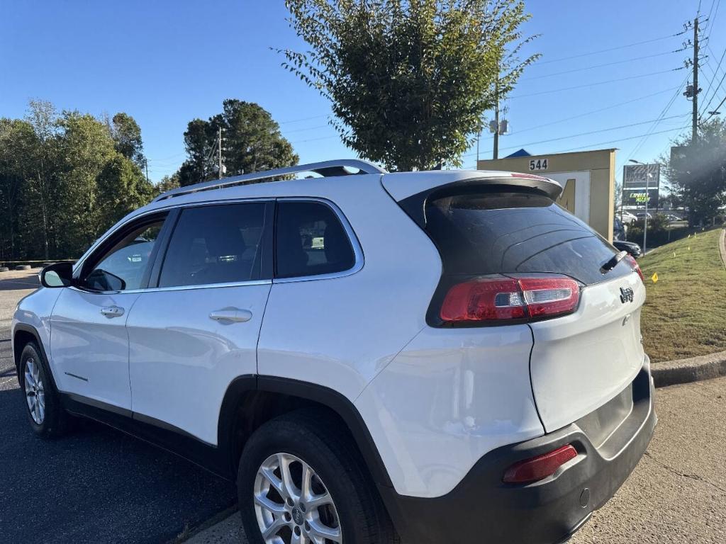 used 2014 Jeep Cherokee car, priced at $7,299