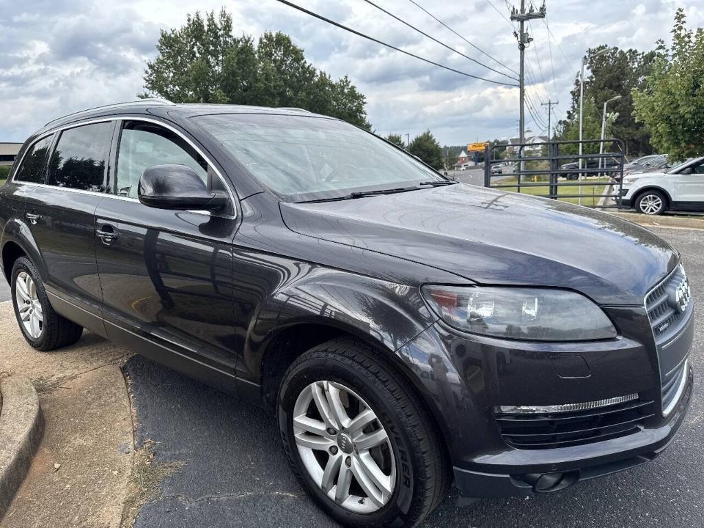 used 2009 Audi Q7 car, priced at $5,499