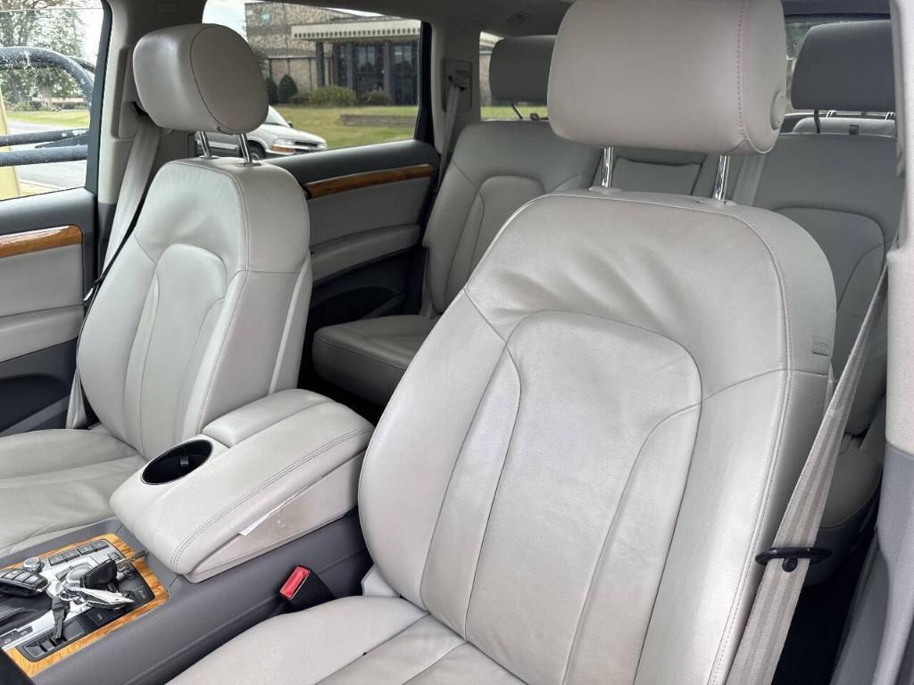 used 2009 Audi Q7 car, priced at $5,499