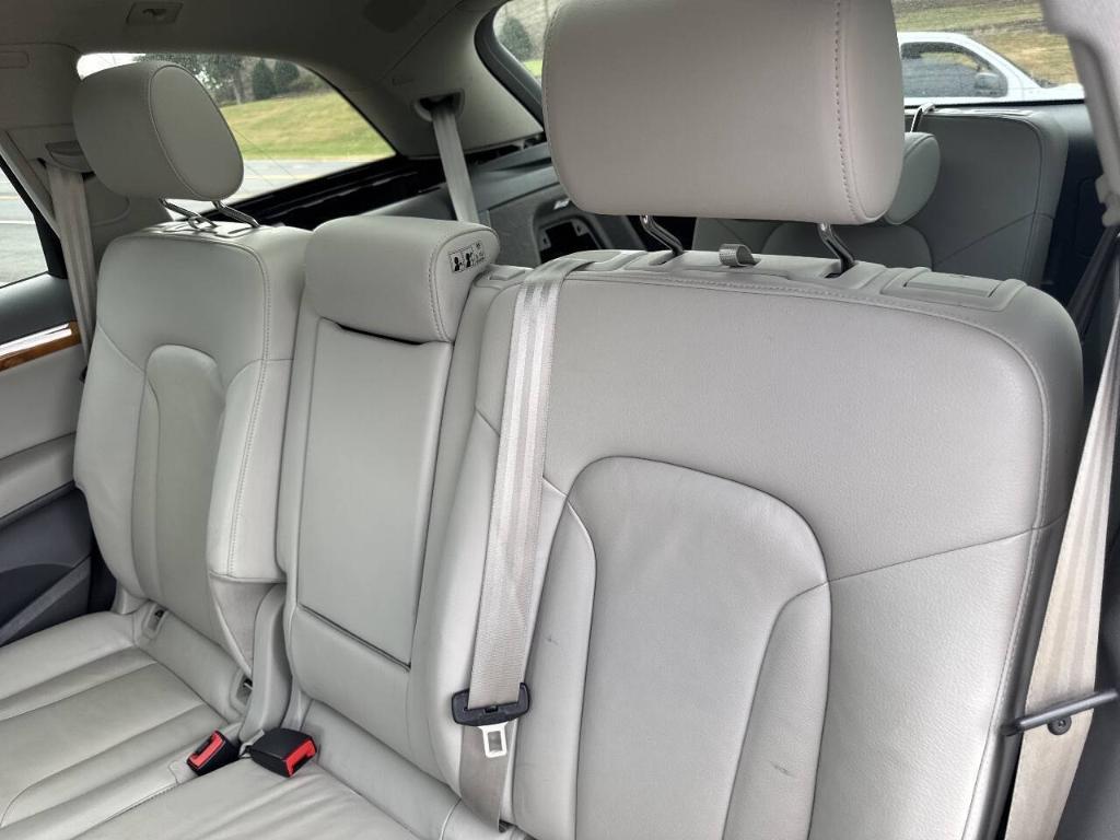 used 2009 Audi Q7 car, priced at $5,499