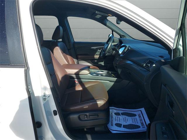 used 2025 Honda Passport car, priced at $34,989