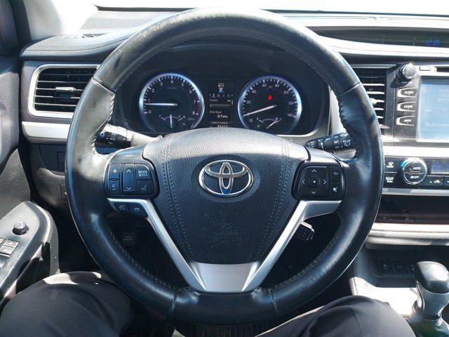 used 2016 Toyota Highlander car, priced at $23,199