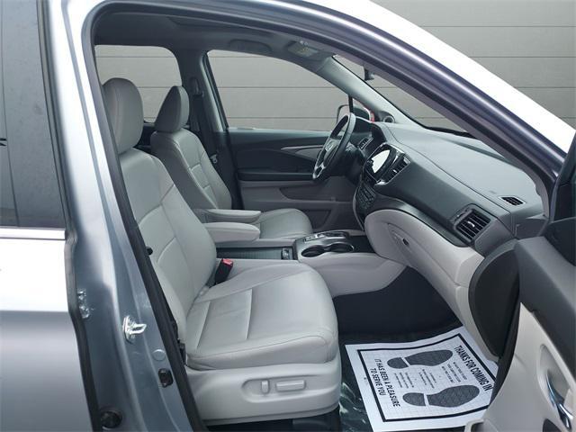 used 2022 Honda Pilot car, priced at $27,777