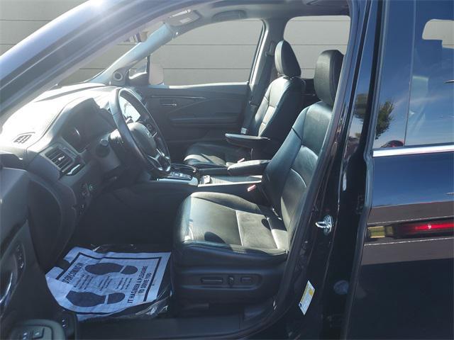 used 2019 Honda Pilot car, priced at $25,758
