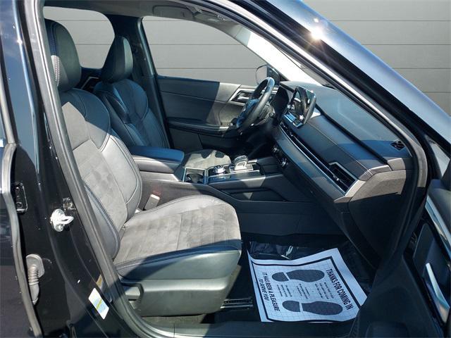 used 2023 Mitsubishi Outlander car, priced at $23,599