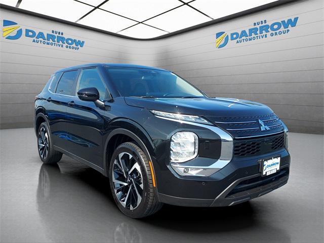 used 2023 Mitsubishi Outlander car, priced at $23,599