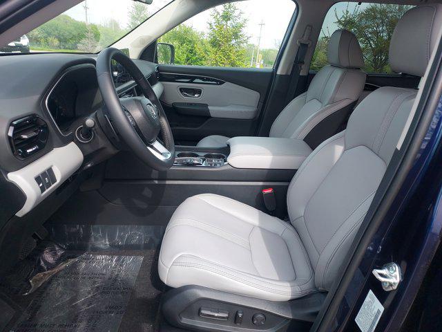 new 2025 Honda Pilot car, priced at $47,492
