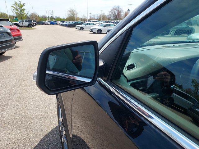 used 2023 GMC Acadia car, priced at $27,999