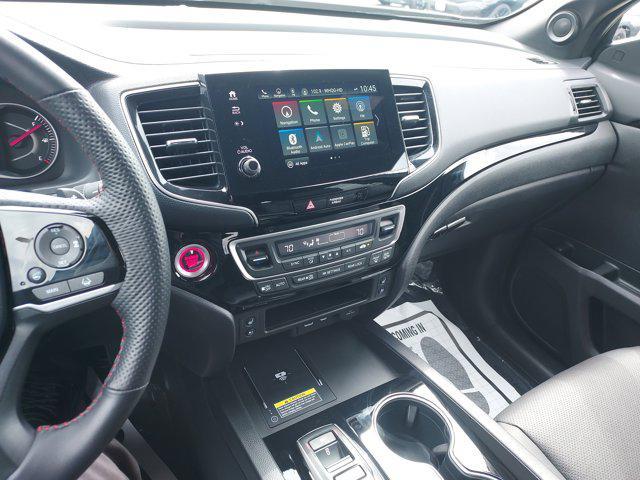 used 2025 Honda Passport car, priced at $45,789