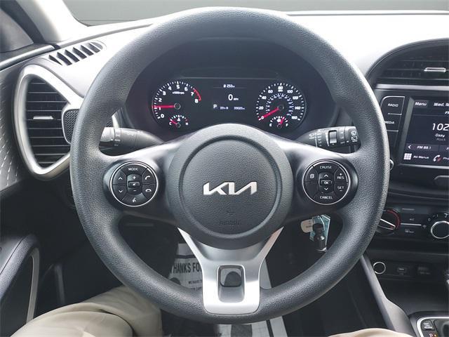 used 2022 Kia Soul car, priced at $15,999