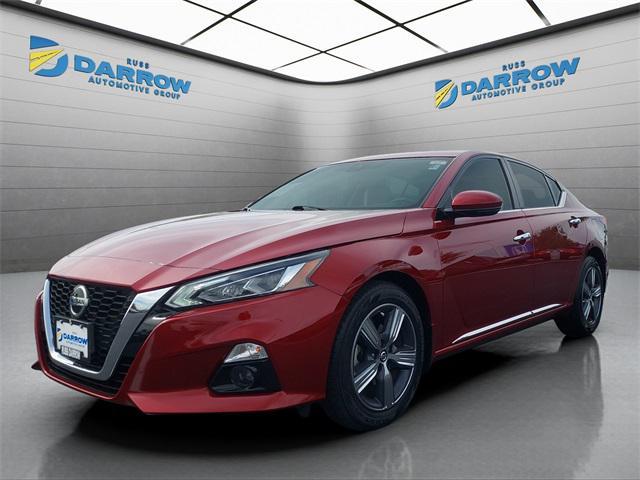 used 2021 Nissan Altima car, priced at $19,999