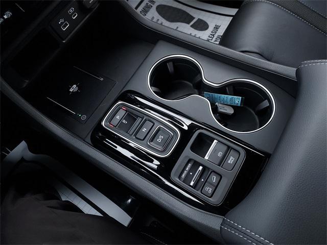 used 2025 Honda Pilot car, priced at $44,777