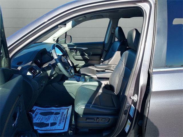used 2022 Honda Pilot car, priced at $30,714
