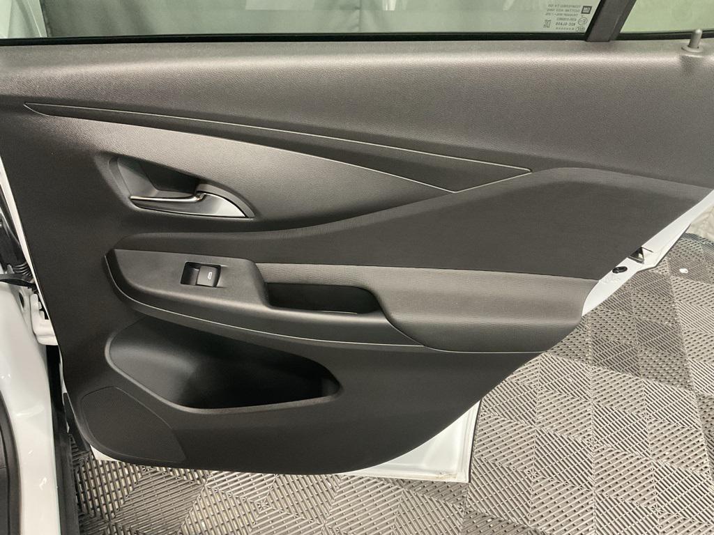 new 2025 Buick Envista car, priced at $28,995