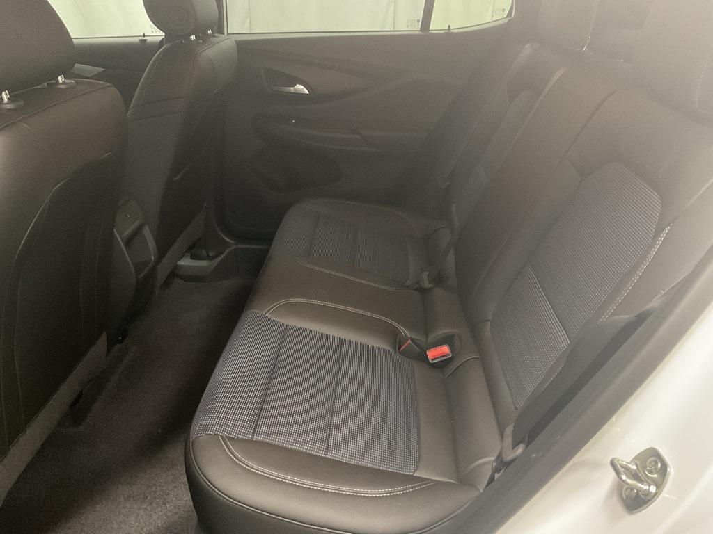new 2025 Buick Envista car, priced at $28,995